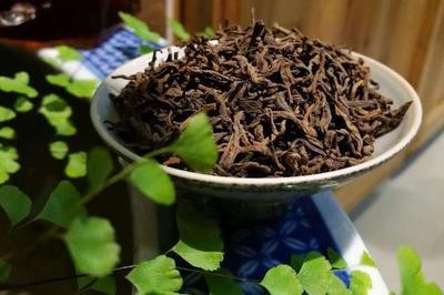 普洱茶世上所有的高利润也许细节不同,但原因却大致相同。